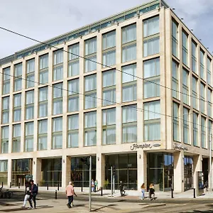 Hampton By Hilton Centre ホテル